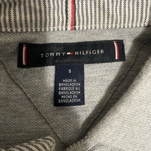 Tommy Hilfiger T shirt